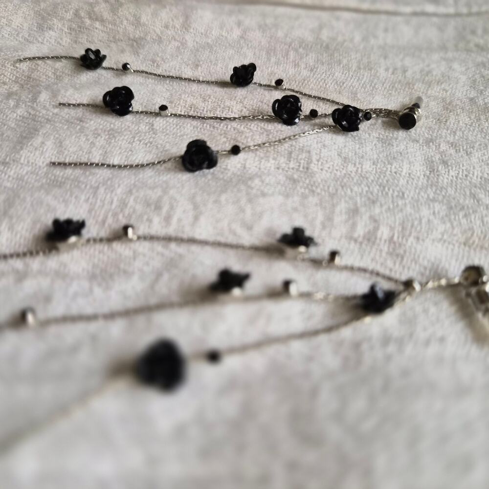 Vintage Whimsigoth Black Rose Long Threader Dangle Earringsβ Silver